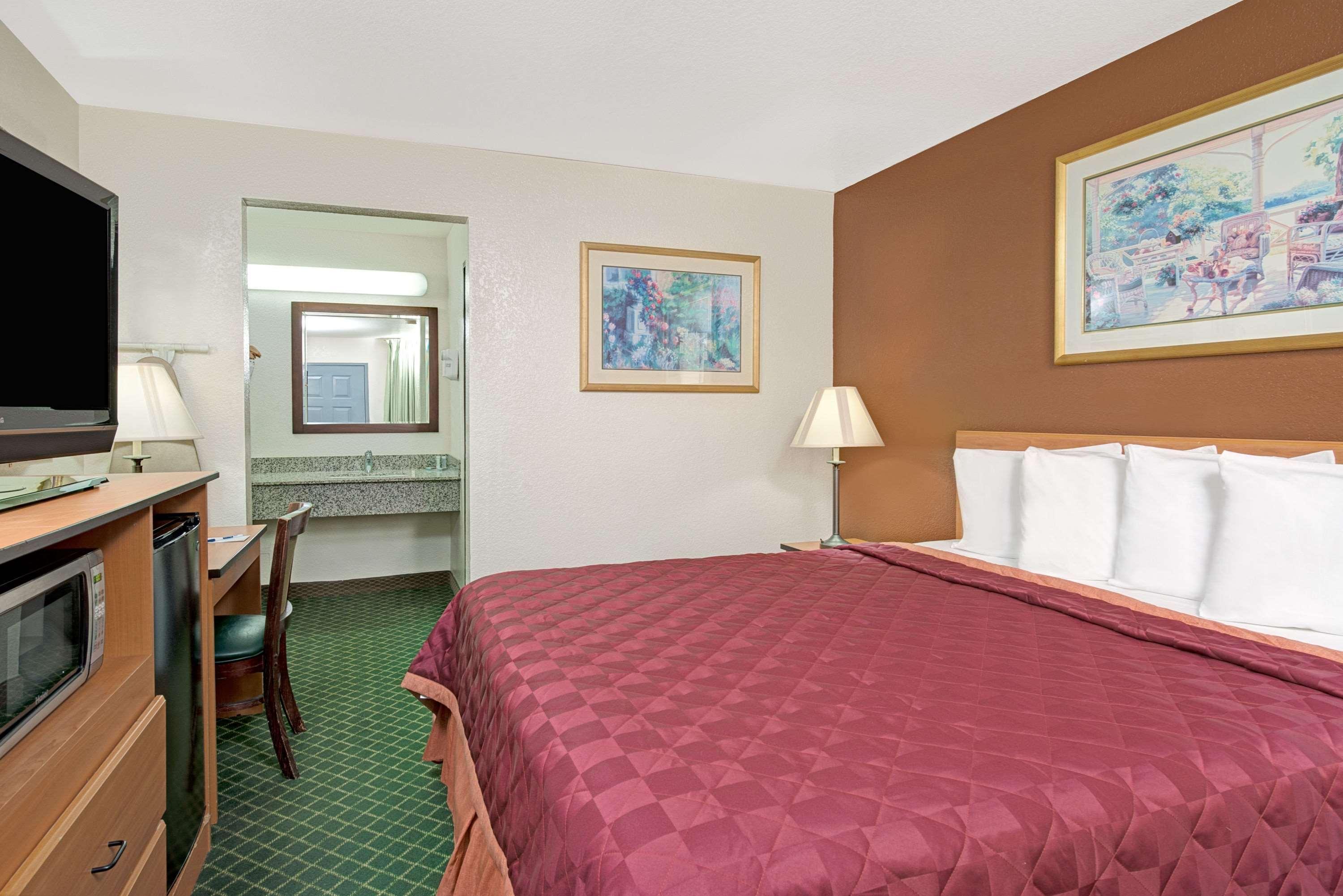 Travelodge Sacramento/Rancho Cordova Εξωτερικό φωτογραφία
