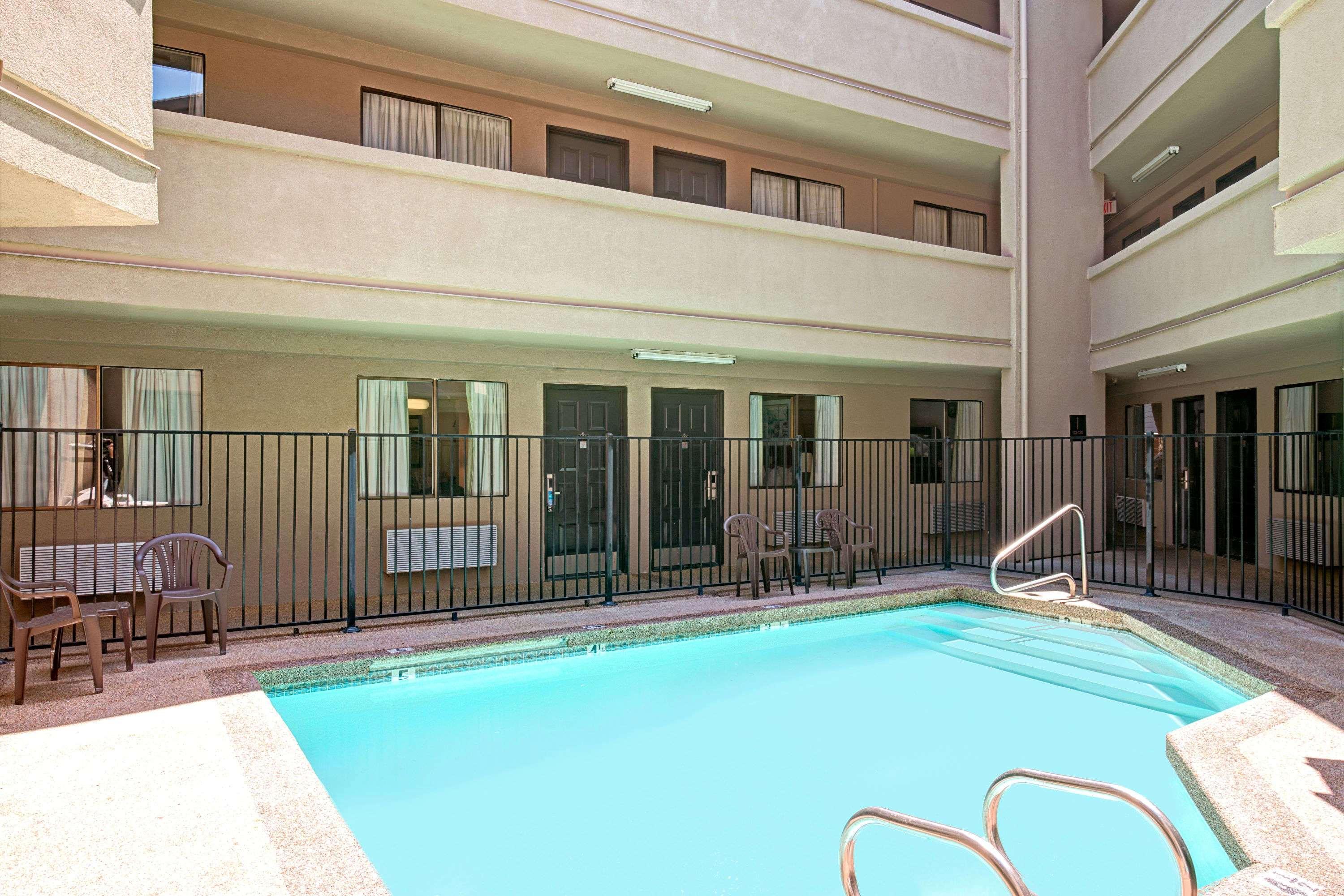 Travelodge Sacramento/Rancho Cordova Εξωτερικό φωτογραφία