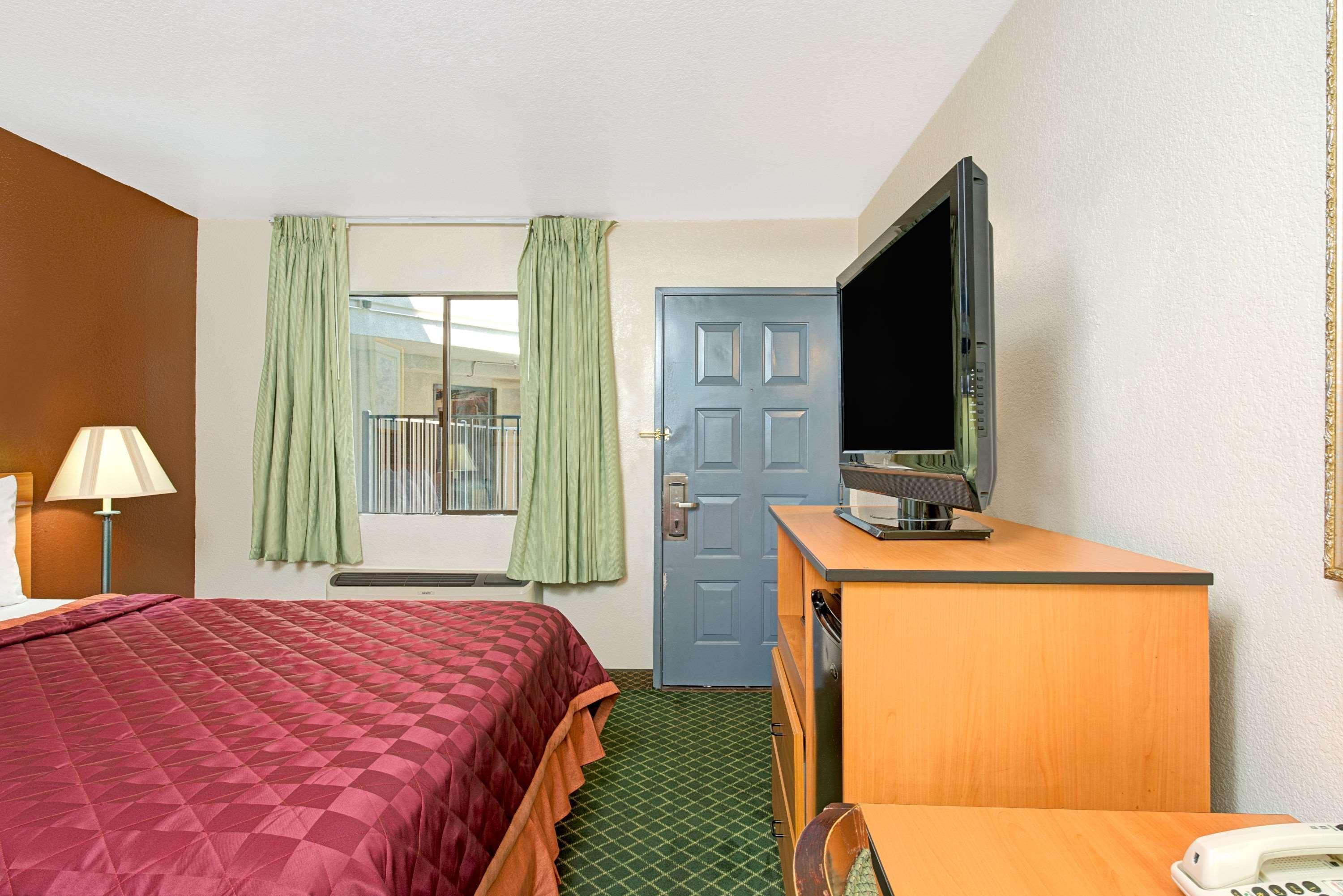 Travelodge Sacramento/Rancho Cordova Εξωτερικό φωτογραφία